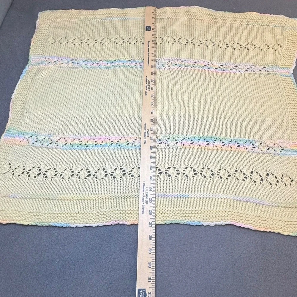 Vintage Handmade Pastel Yellow Knit Baby Blanket Rainbow Lace Trim 28x31‎